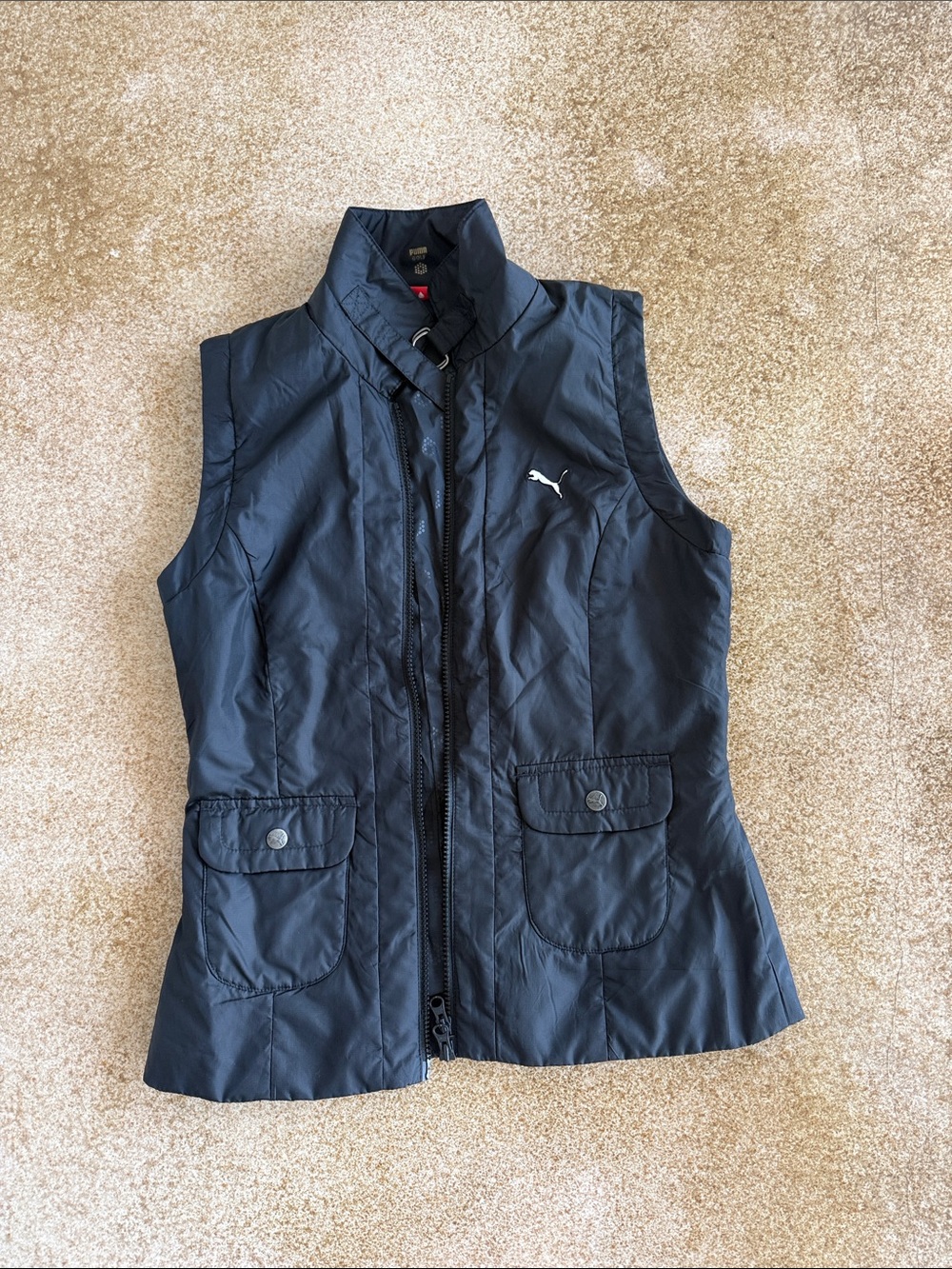 Puma Black Quilted slimming Vest Women S EUC